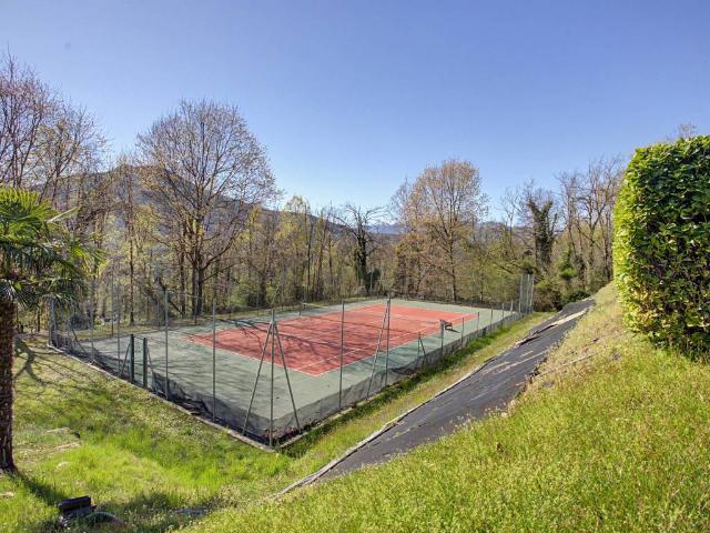 Appartamento in vendita a Montegrino Valtravaglia VA