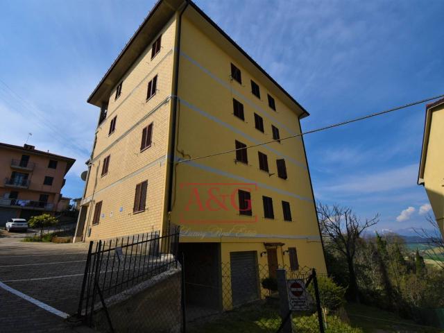 Appartamento in vendita a Montedinove, Centro