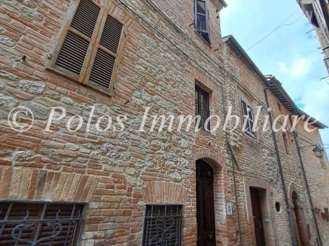 Appartamento in vendita a Montefortino FM
