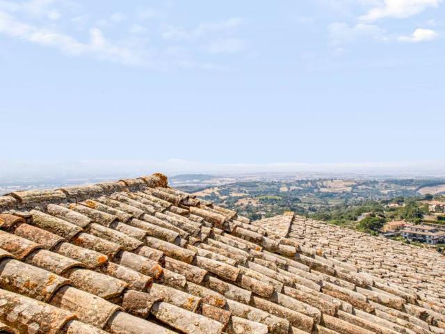 Appartamento in vendita a Montefiascone VT