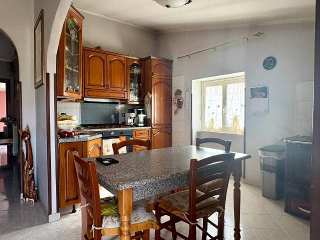 Appartamento in vendita a Montelibretti RM