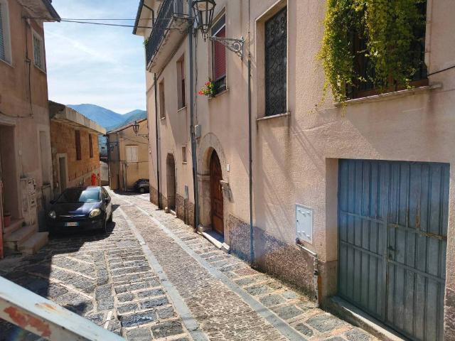 Appartamento in vendita a Montella AV