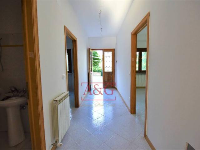 Appartamento in vendita a Montemonaco AP