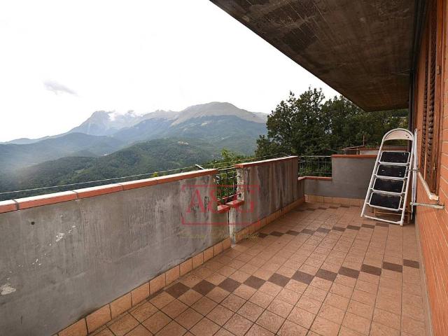 Appartamento in vendita a Montemonaco AP