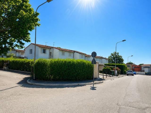 Appartamento in vendita a Montemarciano AN