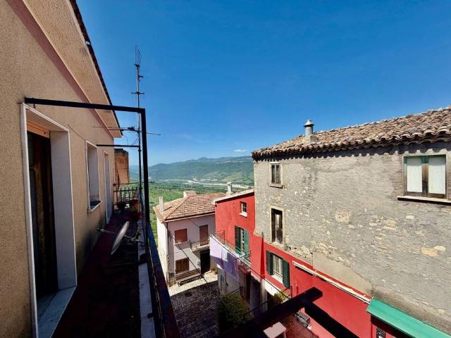 Appartamento in vendita a Montemitro CB