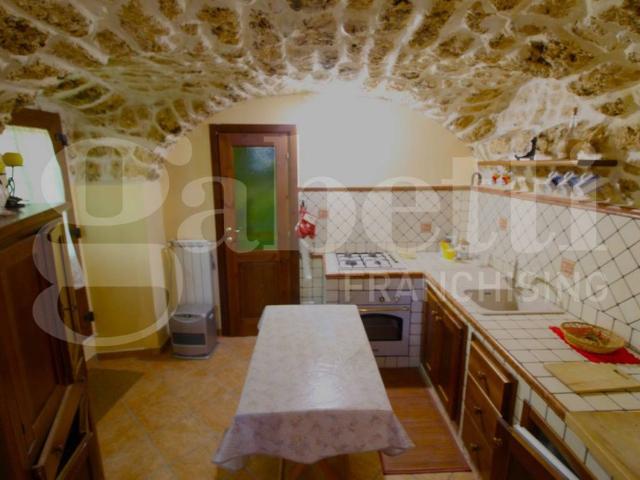 Appartamento in vendita a Montenero Val Cocchiara IS