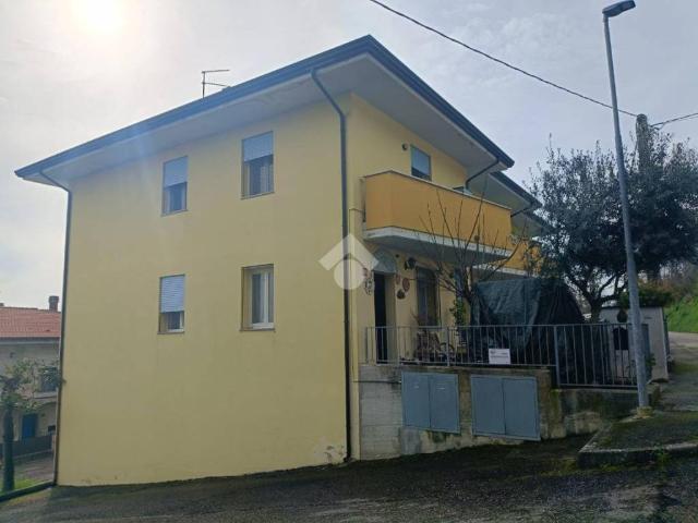 Appartamento in vendita a Montescudo Montecolombo RN
