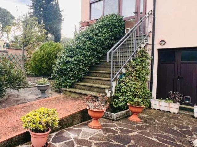 Appartamento in vendita a Montescudaio PI