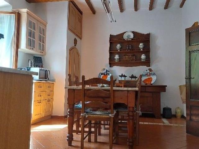 APPARTAMENTO in VENDITA a MONTESPERTOLI di 5 vani