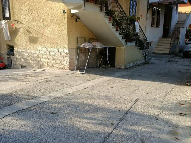 Appartamento in vendita a Monterotondo, Monterotondo Scalo