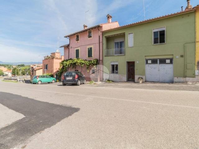 Appartamento in vendita a Monterosi VT