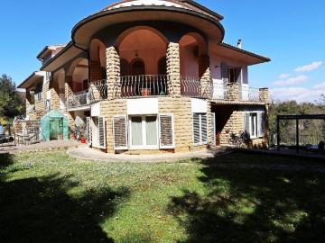 Appartamento in vendita a Monteriggioni SI