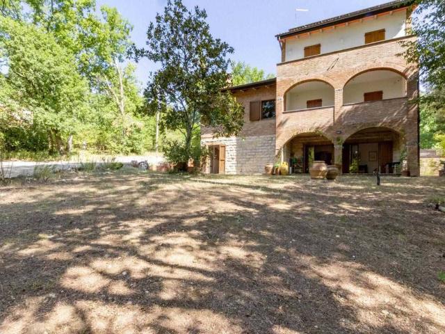 Appartamento in vendita a Monteriggioni SI