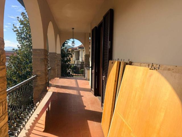 Appartamento in vendita a Montevarchi AR