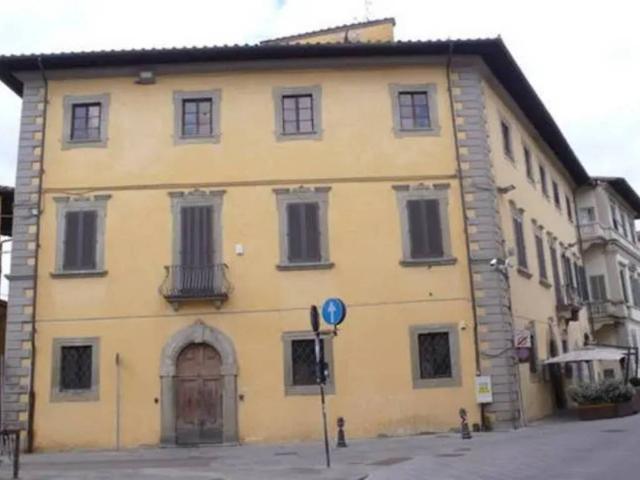 Appartamento in vendita a Montevarchi AR