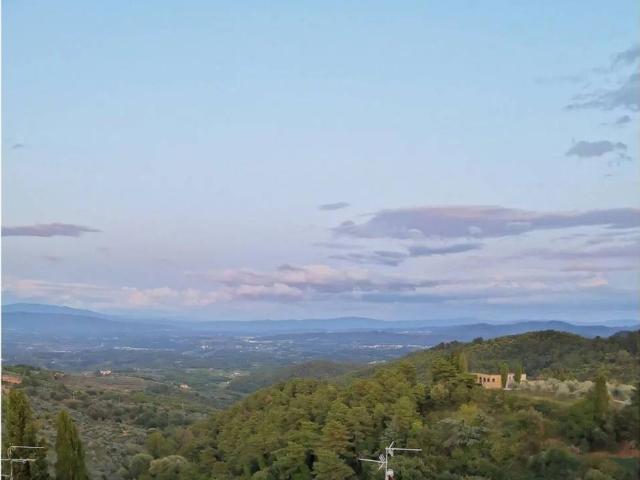 Appartamento in vendita a Montevarchi AR