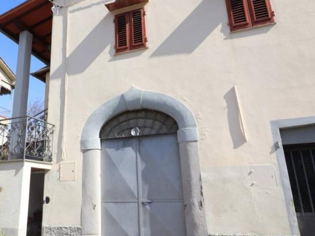 Appartamento in vendita a Montevarchi AR