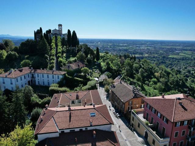 Appartamento in vendita a Montevecchia LC