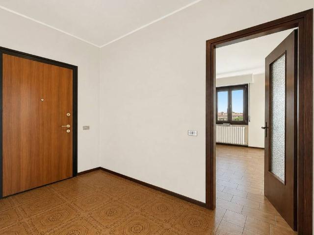 Appartamento in vendita a Montevecchia LC