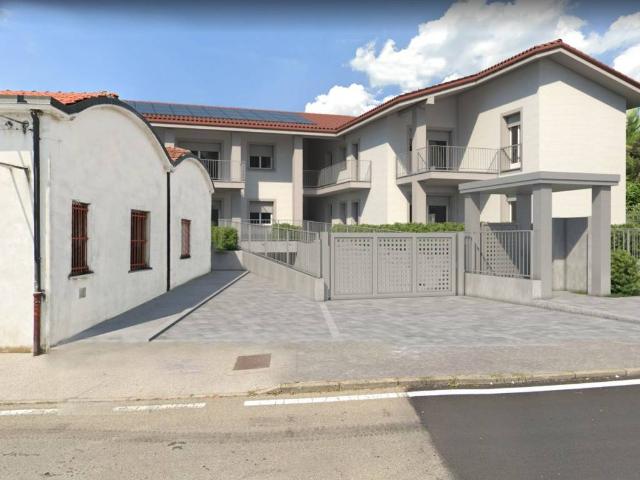 Appartamento in vendita a Montevecchia LC