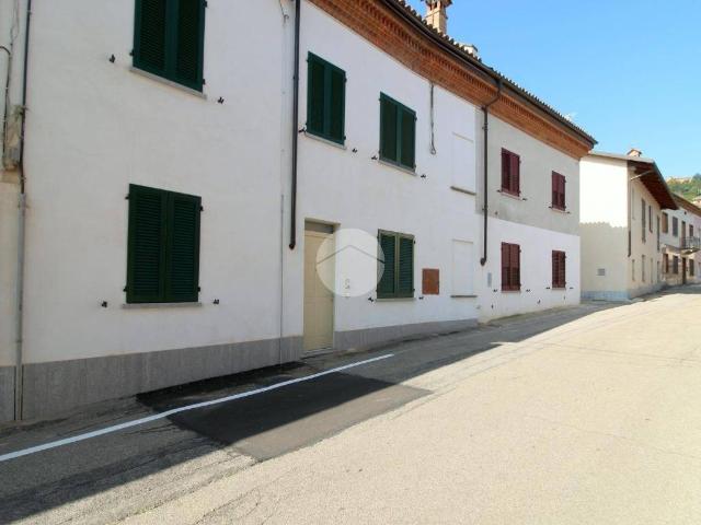 Appartamento in vendita a Monticello d'Alba CN