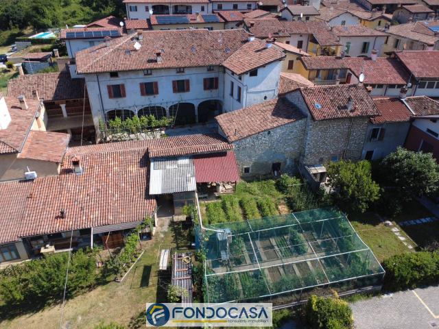 Appartamento in vendita a Monticelli Brusati