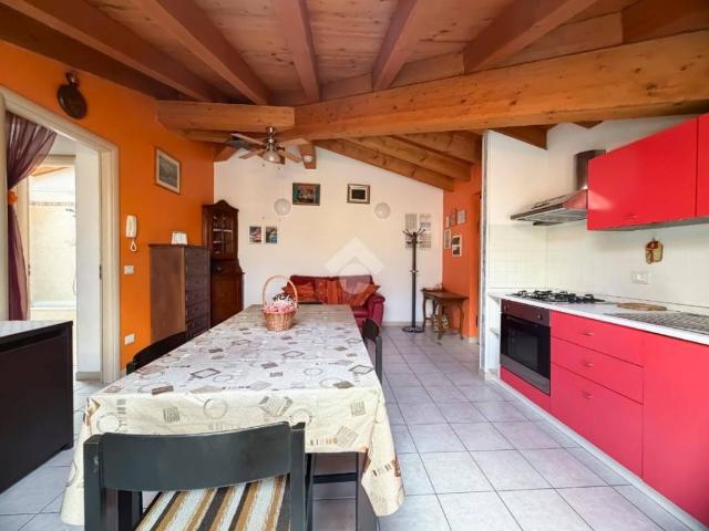 Appartamento in vendita a Monticelli Brusati BS