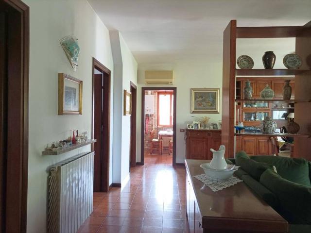 Appartamento in vendita a Monticelli d'Ongina PC