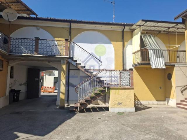 Appartamento in vendita a Monticelli d'Ongina PC