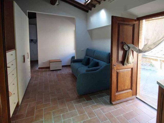 Appartamento in vendita a Monticiano SI