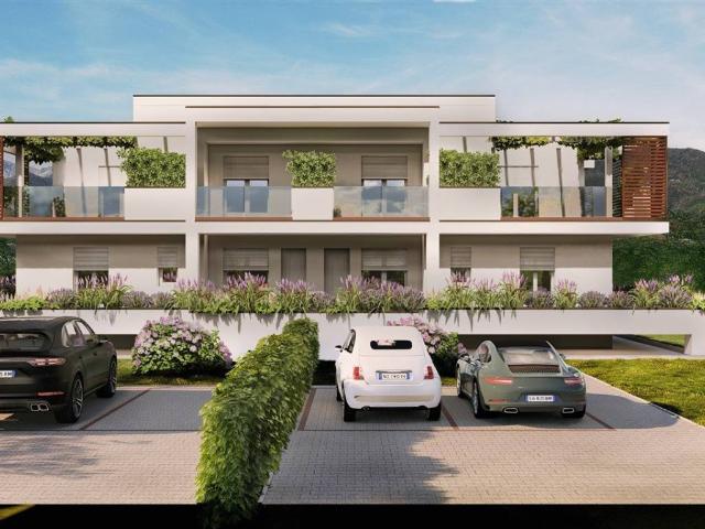Appartamento in vendita a Montignoso MS