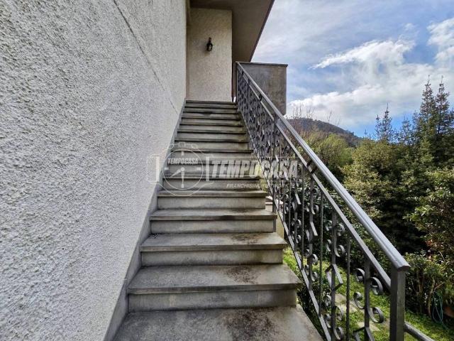 Appartamento in vendita a Montignoso MS