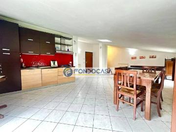 Via Lago Massa, Porta a Lucca Massa, Lucca Toscana, Toscana