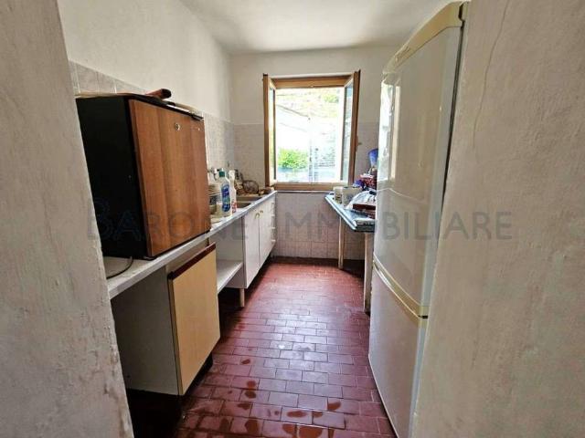 Appartamento in vendita a Montignoso MS