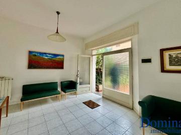 Capanne Montignoso, Massa-Carrara, Liguria