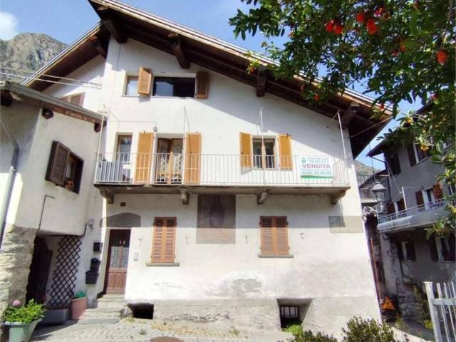 Appartamento in vendita a Montjovet AO