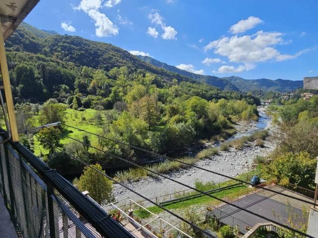 Appartamento in vendita a Montoggio GE