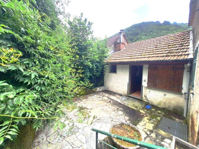 Villa in vendita a Montoggio GE