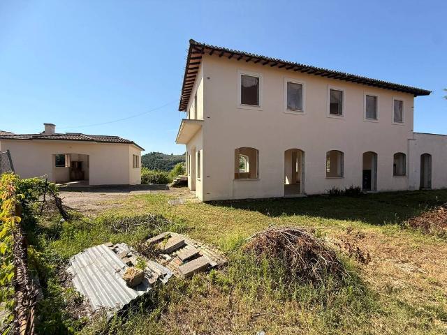 Appartamento in vendita a Montopoli di Sabina RI