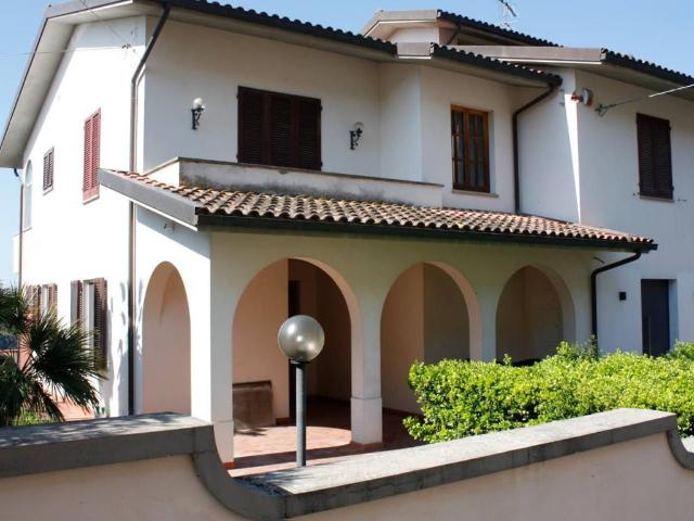 Appartamento in vendita a Montopoli in Val d'Arno PI