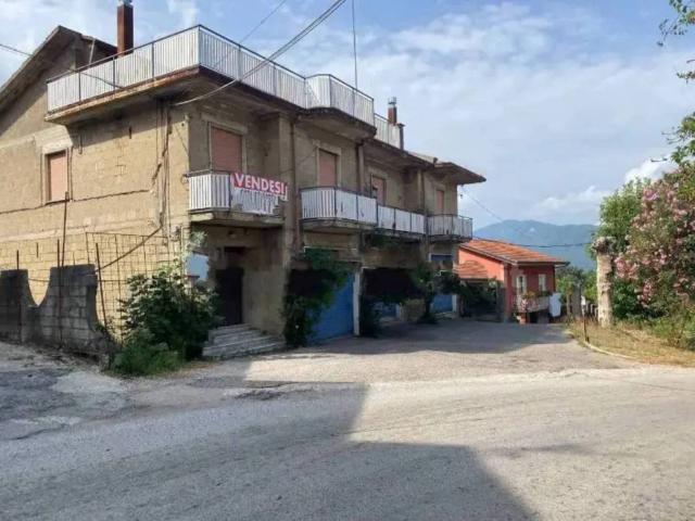 Appartamento in vendita a Montoro AV