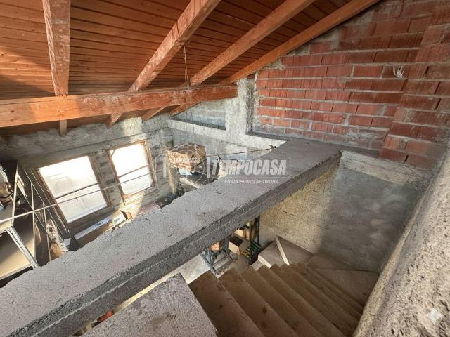Appartamento in vendita a Montorfano
