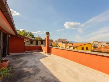 Appartamento in vendita a Montorio Romano RM