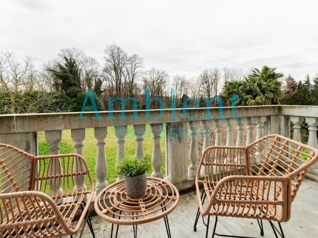 Villa in vendita a Monvalle VA
