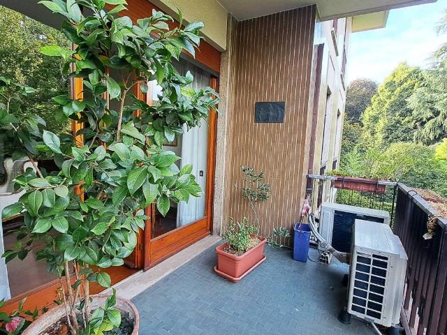Appartamento in vendita a Monza MB