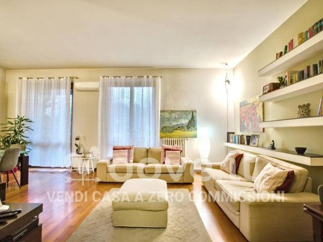Appartamento in vendita a Monza MB