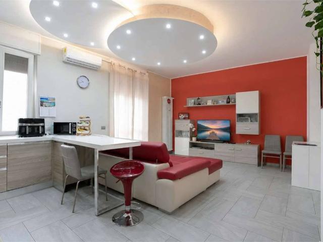 Appartamento in vendita a Monza MB