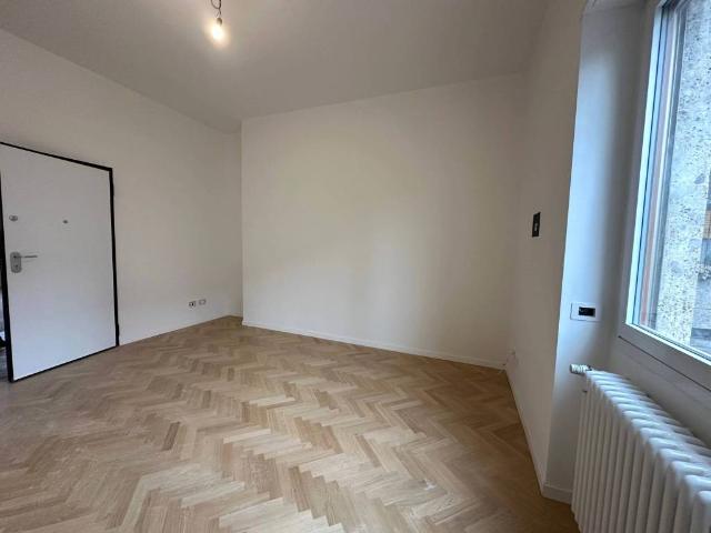 Appartamento in vendita a Monza MB