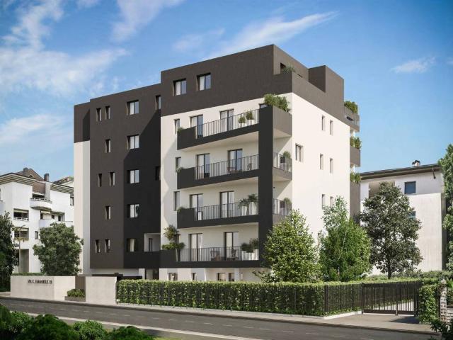 Appartamento in vendita a Monza MB